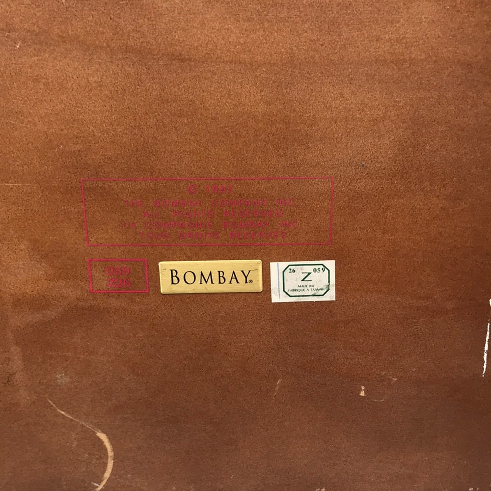 Elegant Brown Display Cabinet Bombay - Picture 6 of 14